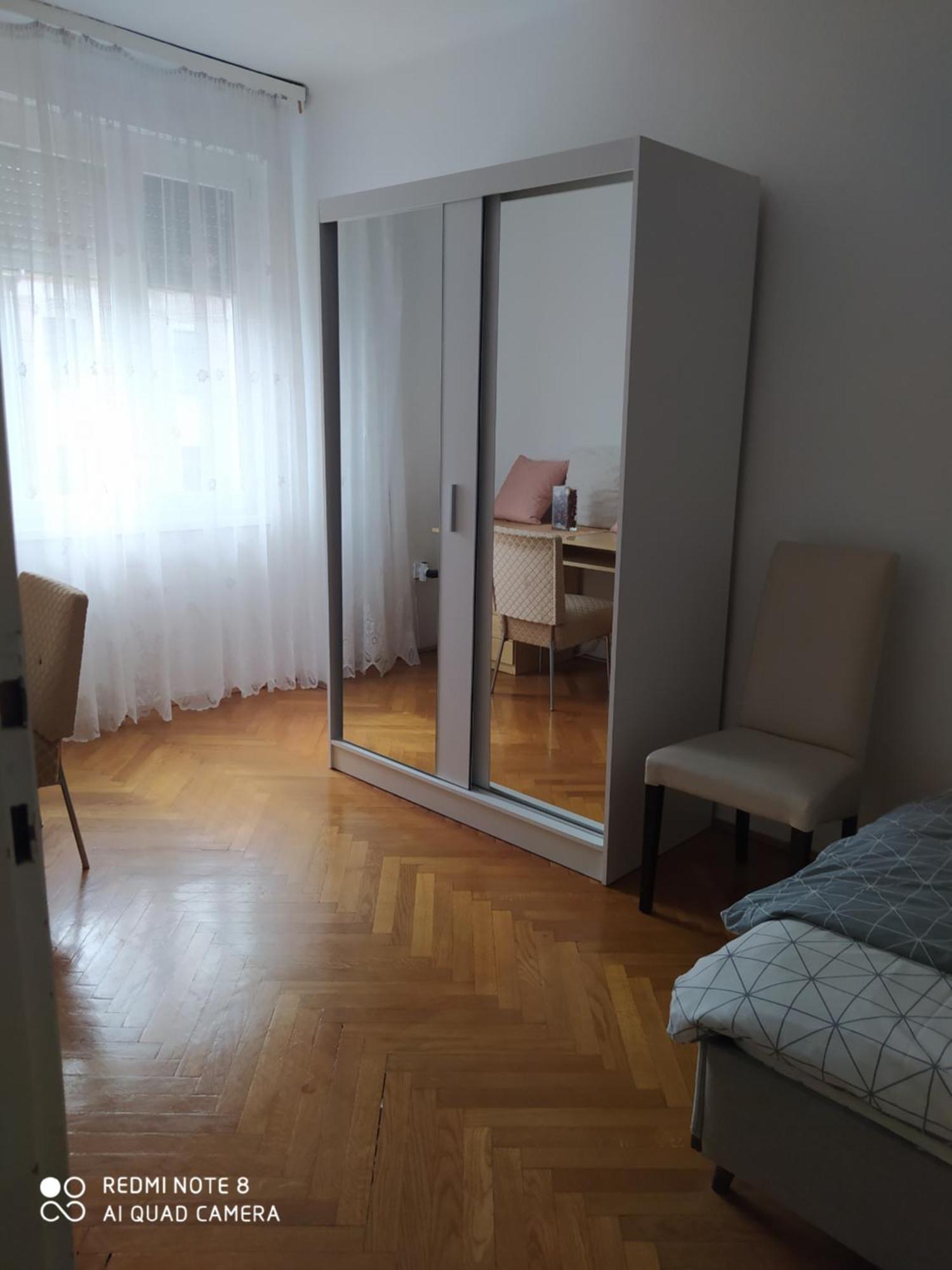 Dom Ter Apartman 1 Apartment Szeged Luaran gambar